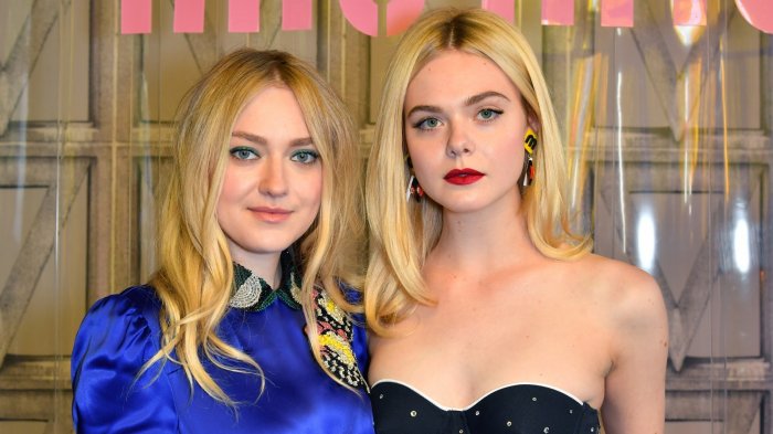 Elle Fanning difese involontariamente la sorella Dakota da un uomo scortese: “Gli sputò addosso per sbaglio”