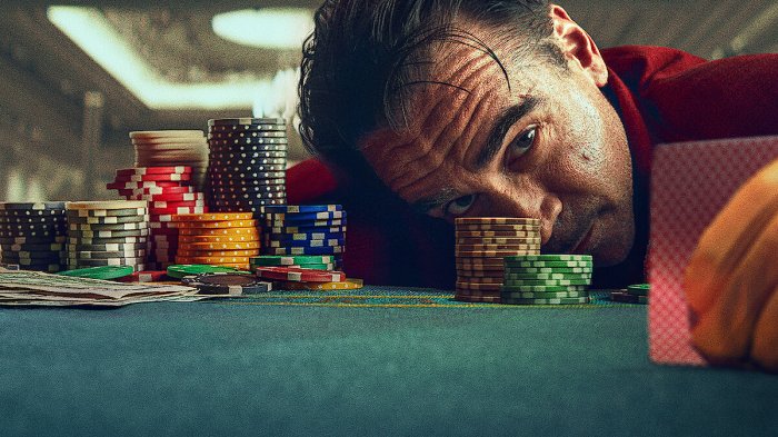 La ballata di un piccolo giocatore, recensione: Colin Farrell, Macao e un film sul pericolo dell'azzardo