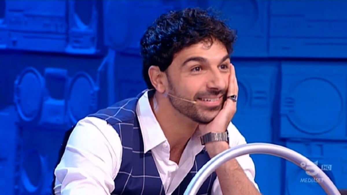 Ballando con le stelle, Raimondo Todaro: "la giuria critica Pasquale La Rocca solo perché balla con Barbara” Ballando con le stelle, Raimondo Todaro: "la giuria critica Pasquale La Rocca solo perché balla con Barbara”