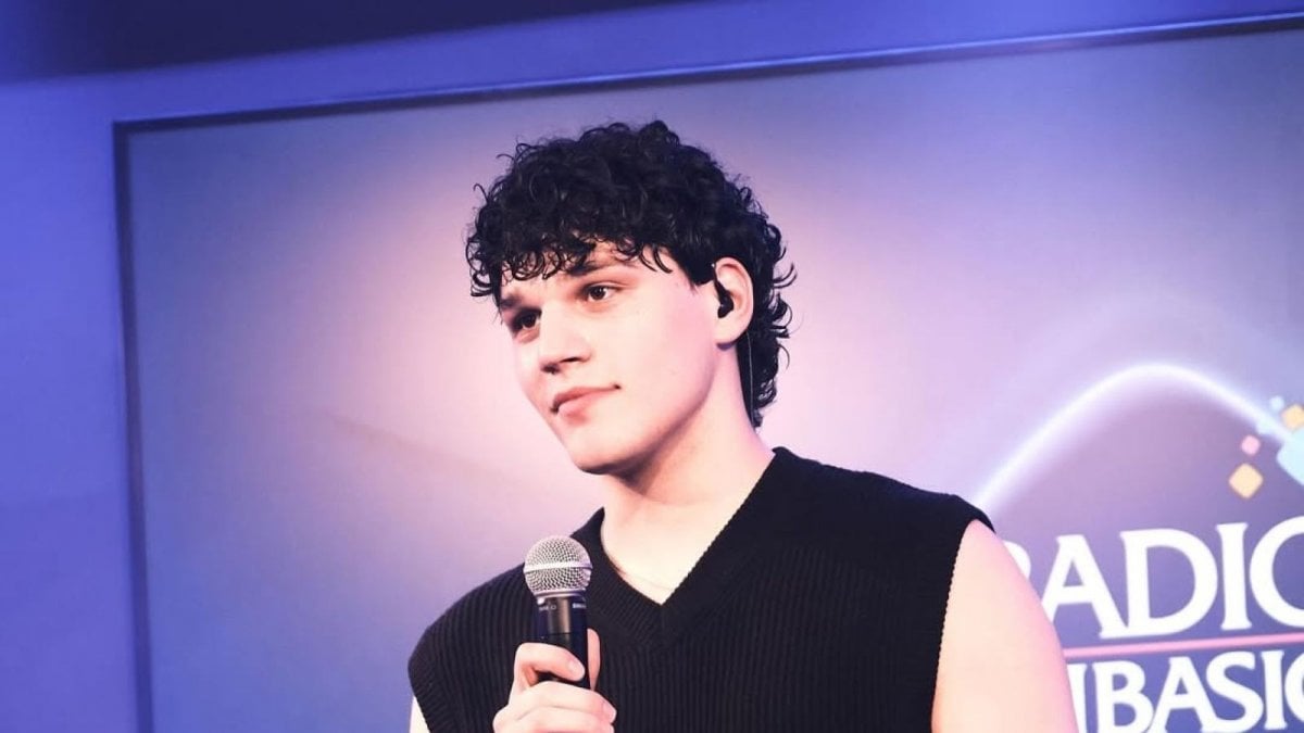 Sanremo giovani 2026, chi sono i 24 finalisti che si contendono gli unici due posti per il Festival Sanremo giovani 2026, chi sono i 24 finalisti che si contendono gli unici due posti per il Festival