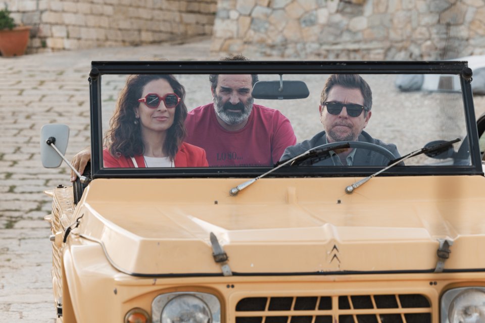 Makari Claudio Gioe Domenico Centamore Serena Iansiti Scena Quarta Stagione Serie Tv Rai