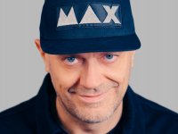 Max Pezzali: 'Riunire gli 883? Rimettere insieme questo Frankenstein sarebbe complicato'