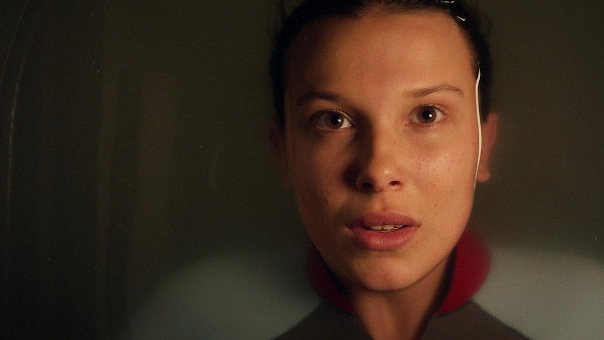 Millie Bobby Brown lascia il red carpet di Stranger Things 5 dopo lo scontro con un fotografo: "Sorridi tu!" Millie Bobby Brown lascia il red carpet di Stranger Things 5 dopo lo scontro con un fotografo: "Sorridi tu!"