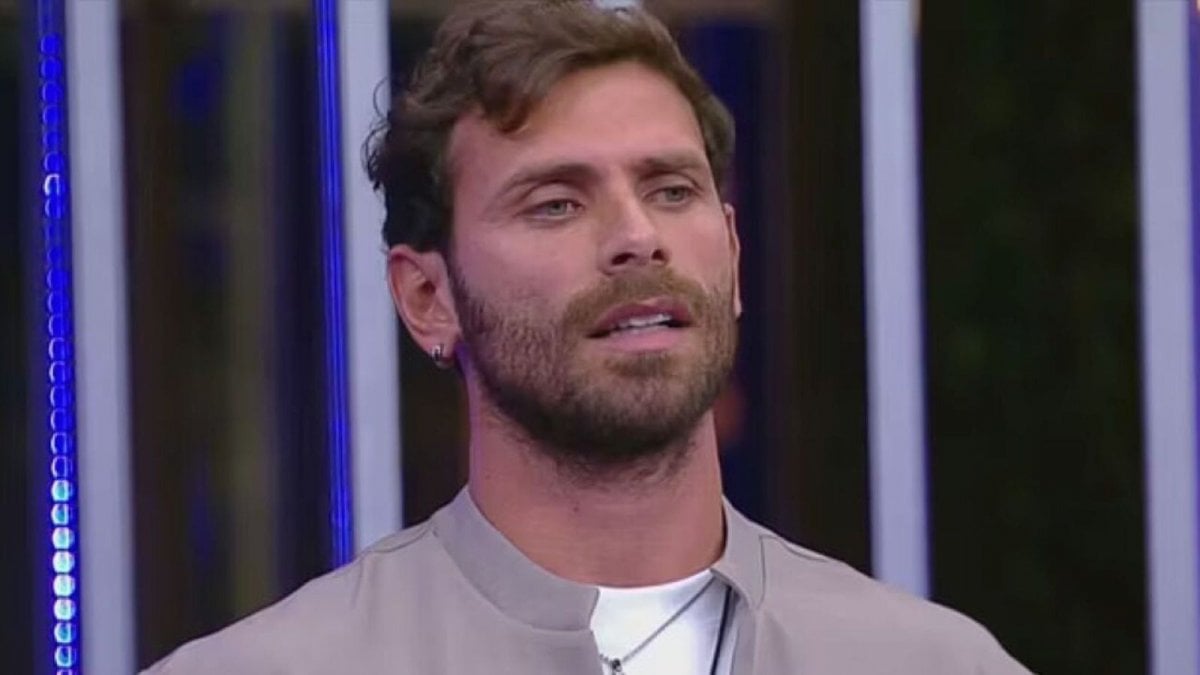 grande fratello domenico d alterio e jonas pepe ai ferri corti sei arrogante da Movieplayer.it grande fratello domenico d alterio e jonas pepe ai ferri corti sei arrogante