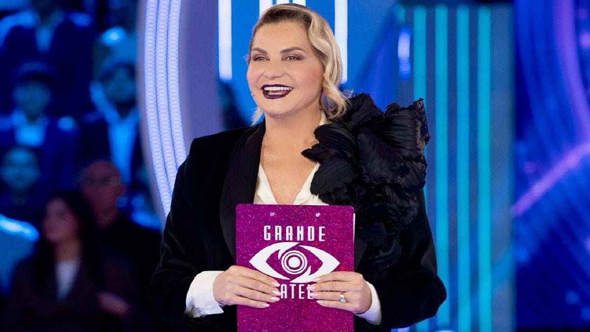 Grande Fratello, pagelle sesta puntata: Francesco non farà reality in Siria (4), Simone incontra il padre (5) Grande Fratello, pagelle sesta puntata: Francesco non farà reality in Siria (4), Simone incontra il padre (5)