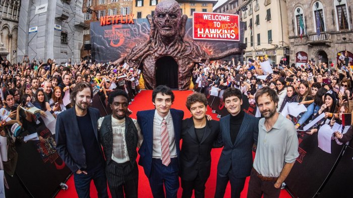 Stranger Things 5, il cast e i Duffer a Lucca Comics & Games: 'La nostra lettera d'amore agli outsider'