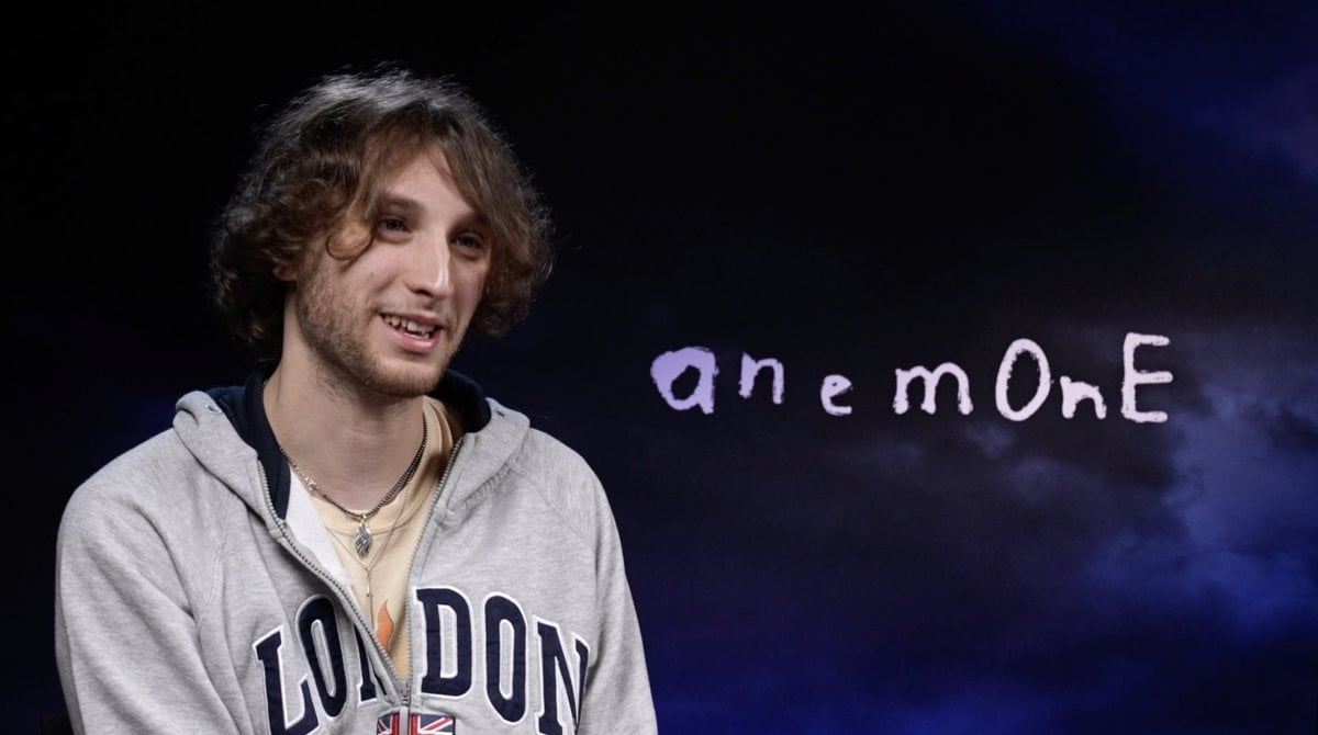 Anemone e la tensione cinematografica "tra due forze": Ronan Day Lewis spiega il suo film