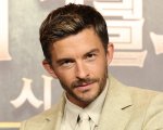 Jonathan Bailey è l'uomo più sexy del mondo del 2025 secondo People