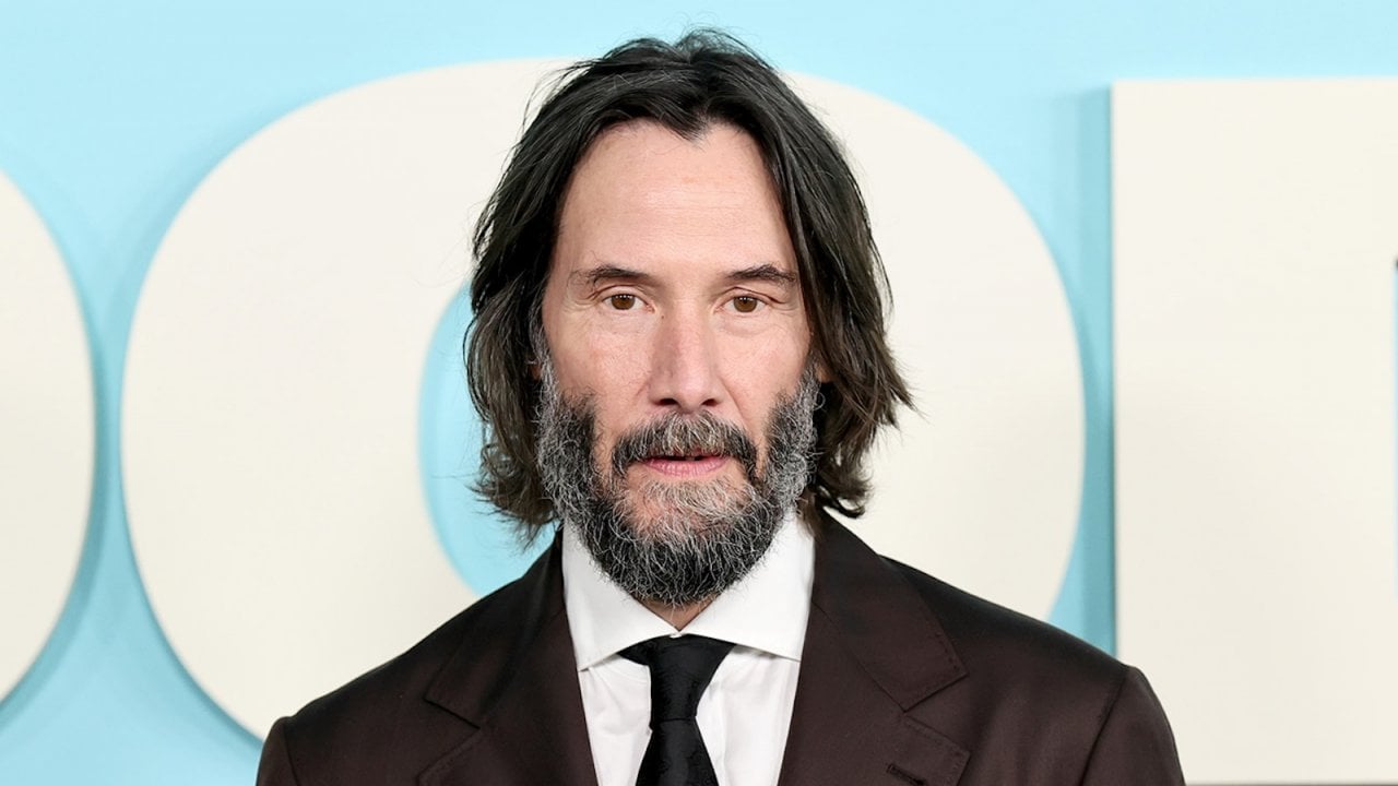 Keanu Reeves, un primo piano dell'attore nel 2025