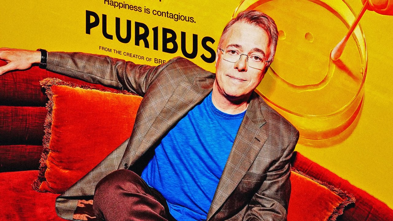 Vince Gilligan sul set di Pluribus