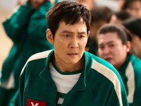 Una fan di Squid Game è stata truffata da un criminale che si è finto Lee Jung-jae per farsi inviare dei soldi