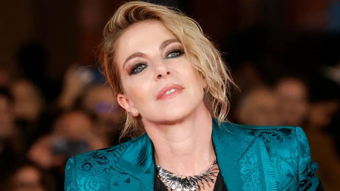 Claudia Gerini: 'La Ruota della Fortuna è una tv vecchia, basta con la ragazza a girare la lettera”