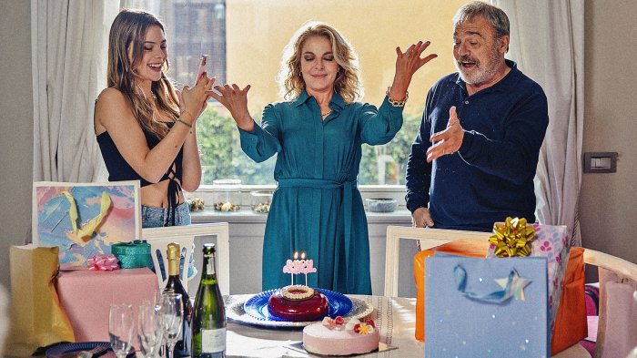 Fuori la verità, la nostra intervista a Claudia Gerini e Claudio Amendola: 'Essere sinceri? Ci vuole coraggio'