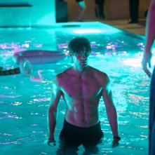 Maxton Hall. Damian Hardung in una scena della stagione 2