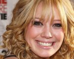 Lizzie McGuire, Hilary Duff: “Non ricordo di aver registrato la hit What Dreams Are Made Of”