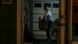 Oh. What. Fun. - Trailer della commedia Prime Video con Michelle Pfeiffer e Felicity Jones