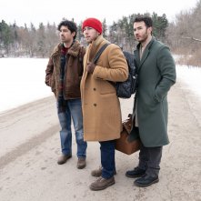 A Very Jonas Christmas Movie: Joe, Nick e Kevin Jonas in una scena