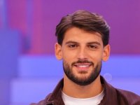 Uomini e Donne anticipazioni: Ciro Solimeno conosce le prime corteggiatrici, una coppia lascia il programma