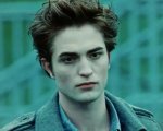Twilight, Robert Pattinson scatena l'entusiasmo dei fan: 'Sarei disposto a tornare nella saga'