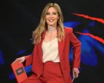 Belve non va in onda stasera su Rai 2, ma Francesca Fagnani fa salire l'hype svelando il prossimo ospite