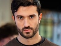 Un Posto al Sole, anticipazioni 13 novembre: Damiano ed Eduardo indagano in privato