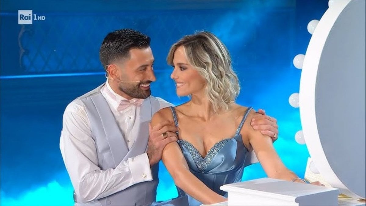 Ballando con le Stelle, doppio infortunio per Francesca Fialdini e Giovanni Pernice: ecco cosa è successo