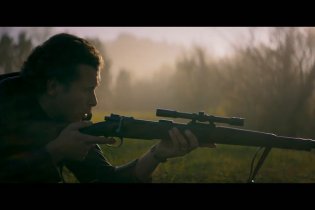 Ammazzare stanca - Trailer del film di Daniele Vicari con Gabriel Montesi e Vinicio Marchioni