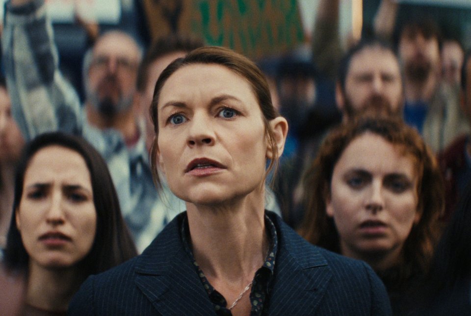 The Beast In Me Clair Danes Foto