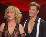 Ballando con le Stelle, Nancy Brilli a Milly Carlucci: “Sembri la fatina buona ma vuoi il sangue!”