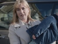 Kate Winslet debutta alla regia con Goodbye June, ecco il commovente trailer del film Netflix