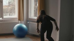 Despite the Scars - Trailer del dramma di Felix Rier