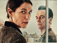 The Beast in Me, recensione: una riflessione su menzogne e violenza travestita da thriller psicologico