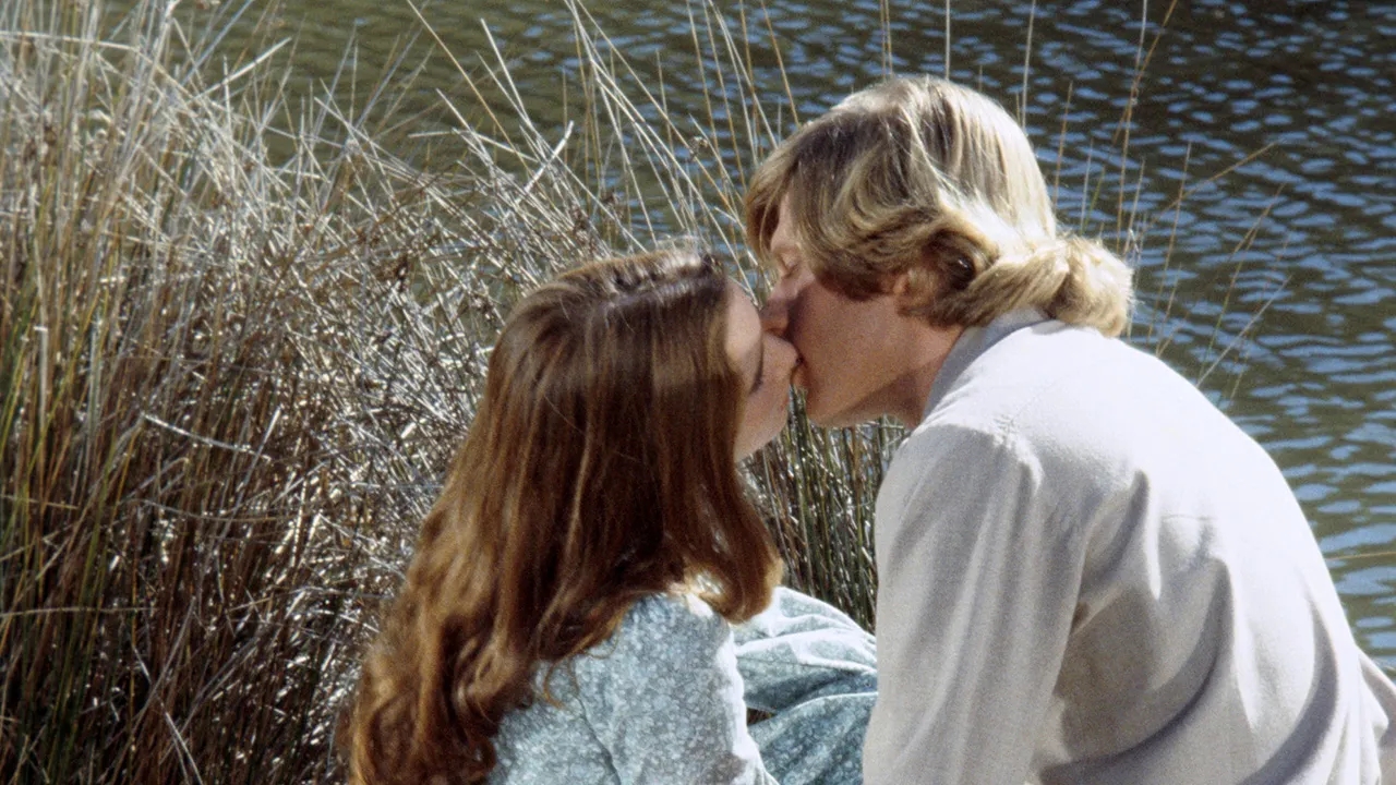 Il bacio tra Melissa Gilbert e Dean Butler ne La casa nella prateria