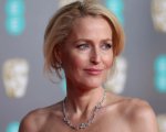 Gillian Anderson star della miniserie I ragazzi venuti dal Brasile accanto a Jeremy Strong