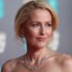 Gillian Anderson star della miniserie I ragazzi venuti dal Brasile accanto a Jeremy Strong