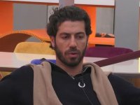 Grande Fratello: Omer contro Sonia e Cristina: 'Mi sono rotto il caz*o di quello che dicono le opinioniste'