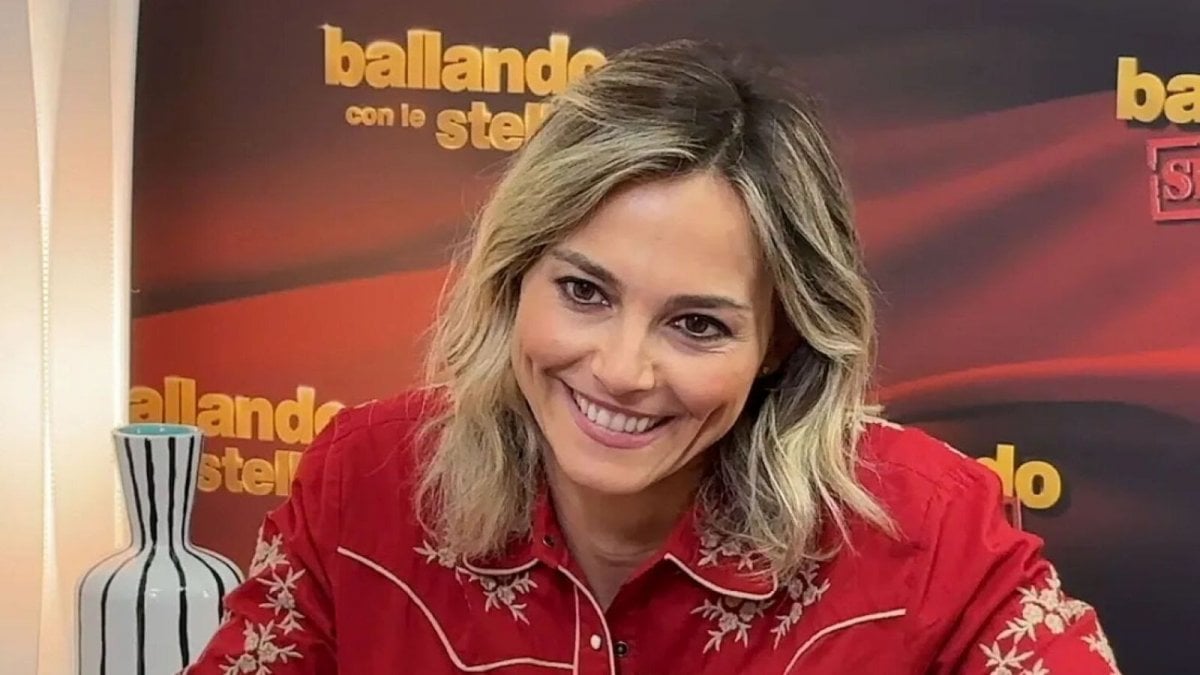 ballando con le stelle francesca fialdini fuori per infortunio alcuni colleghi non mi credono