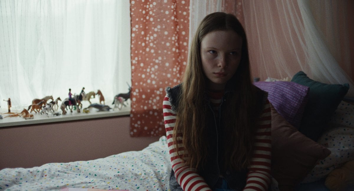 Lo schiaffo, la recensione: una satira disturbante sulle famiglie (dis)funzionali