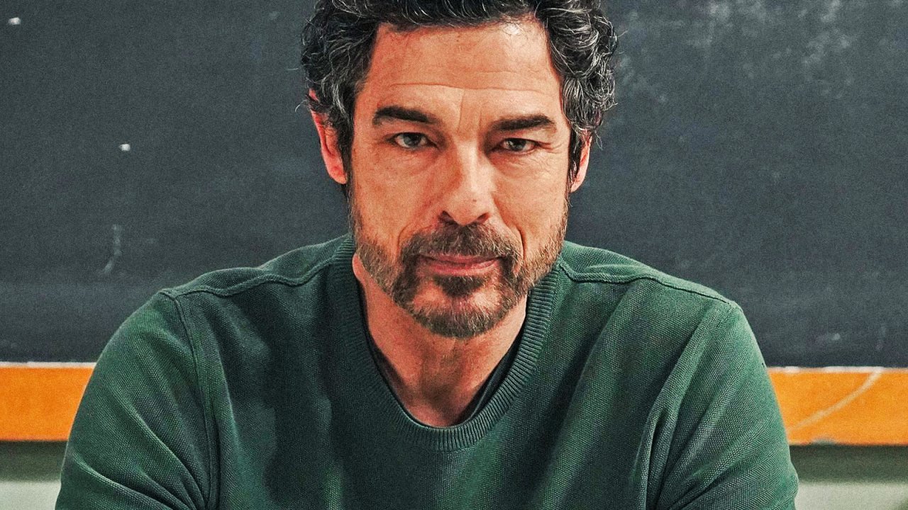 Alessandro Gassmann per Un professore 3.