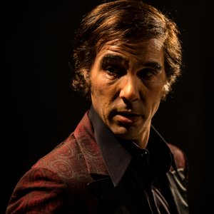 Monsieur Aznavour: Tahar Rahim in un primo piano