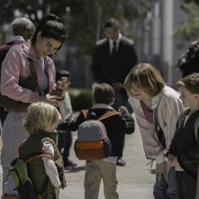 All Her Fault: Kartiah Vergara e Sophia Lillies in una scena della serie