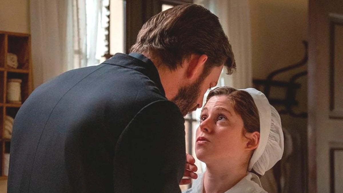 la promessa anticipazioni 23 novembre padre samuel svela a maria le sue origini e le dichiara il suo amore da Movieplayer.it la promessa anticipazioni 23 novembre padre samuel svela a maria le sue origini e le dichiara il suo amore