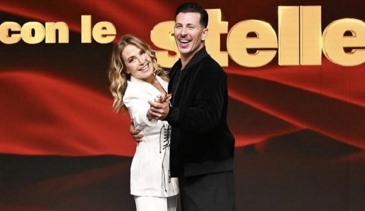 Ballando con le Stelle, pagelle nona puntata: Fognini adesso ci crede (8), D