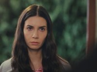 La forza di una donna, anticipazioni 25 novembre: Bahar tenta la fuga ma Sarp è fuori di sé dalla gelosia