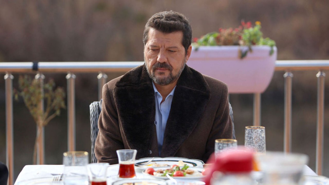 La notte nel cuore su Canale 5, le anticipazioni del 23 novembre: per Esat è troppo tardi, Nuh salva Sevilay