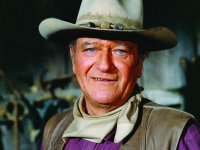 John Wayne, la figlia svela che suo padre trovava orribile un altro attore oltre Clint Eastwood