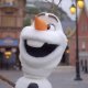 Frozen: Olaf prende vita nei parchi Disney grazie al nuovo spettacolare animatronic