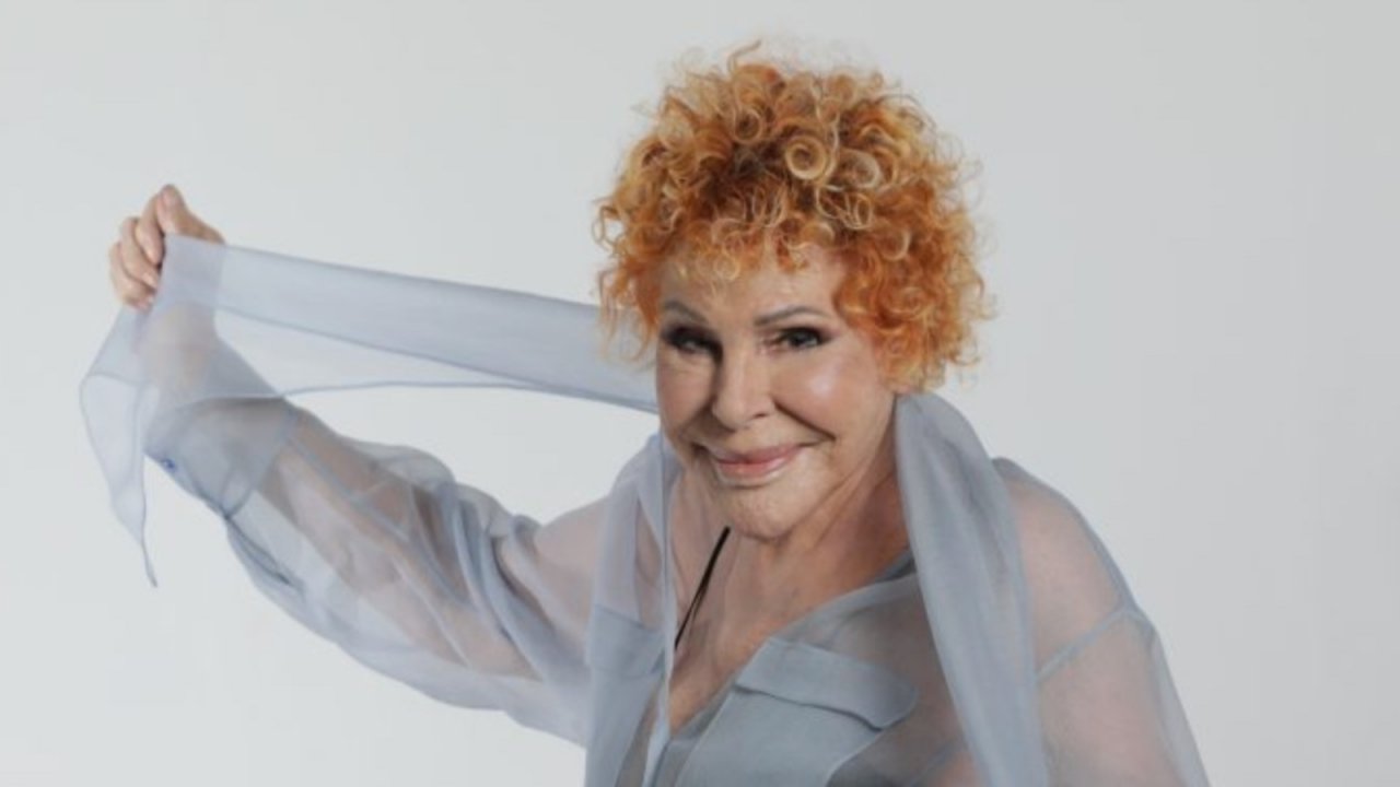 I funerali di Ornella Vanoni saranno trasmessi oggi in diretta su Rai 1 e RaiPlay