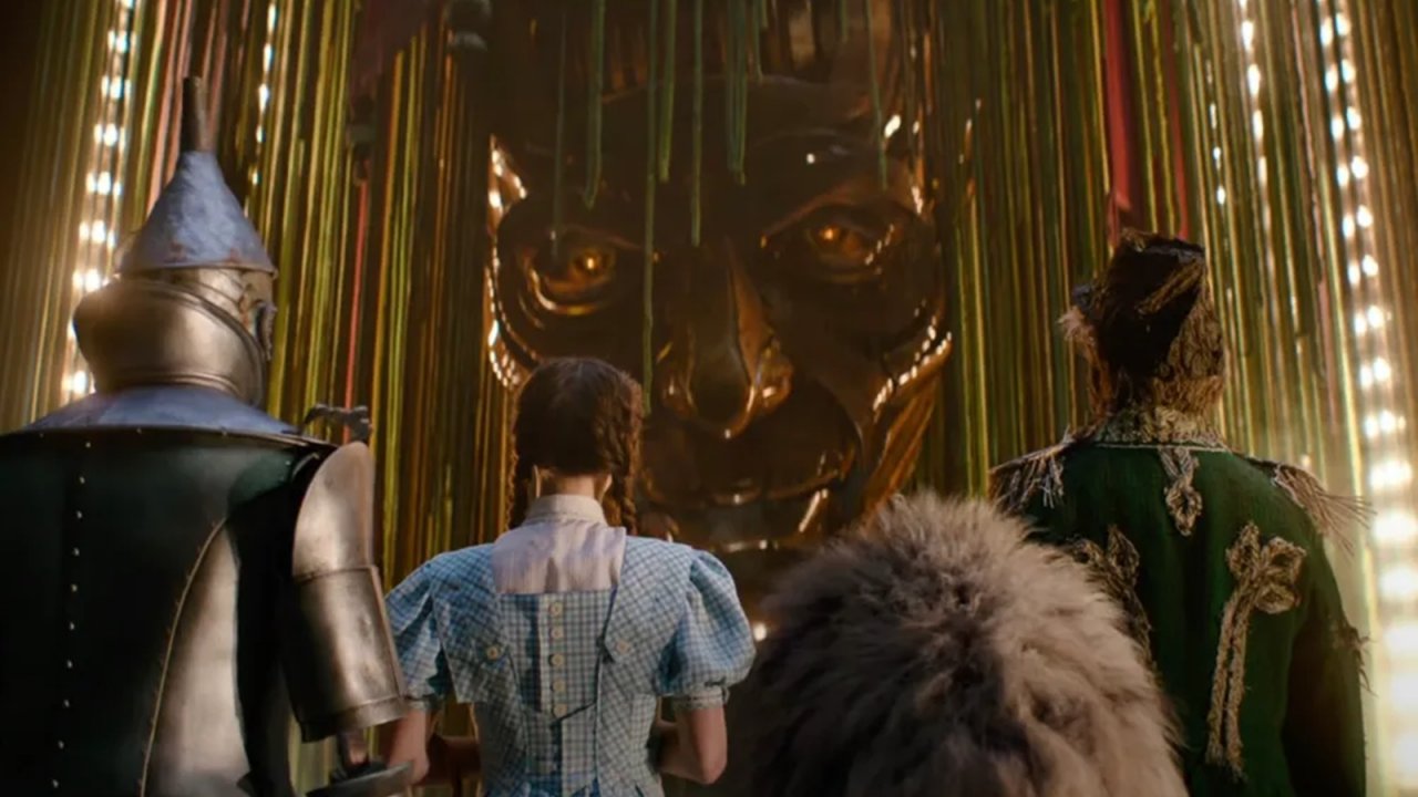 Wicked - Parte 2, il regista commenta la storia dell'Omino di latta, chiarendo alcuni dubbi dei fan