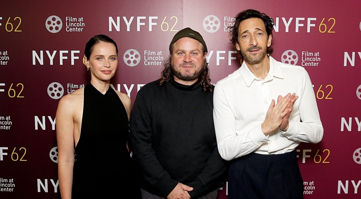 Brady Corbet, dopo The Brutalist, annuncia "un western di 4 ore per soli adulti" Brady Corbet, dopo The Brutalist, annuncia "un western di 4 ore per soli adulti"